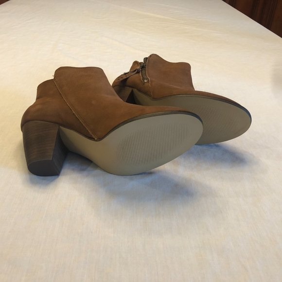 Steve Madden Whysper Leather Booties Ankle Boots Size 8 - Picture 6 of 10